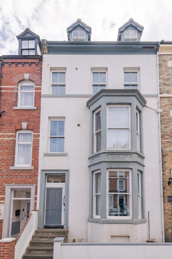 Whitby Heights Apartamento Exterior foto